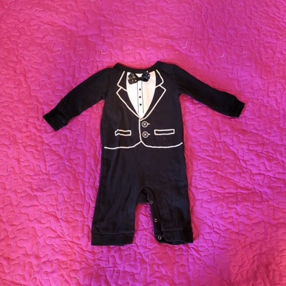 Kola kids- Tuxedo One-peice. Size: 6m
